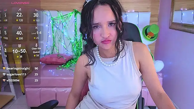 bella_vibess_s - Bella_vibess_s's free webcam - UK Sex Cams