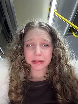 outside_rosy Live Webcam on Stripchat