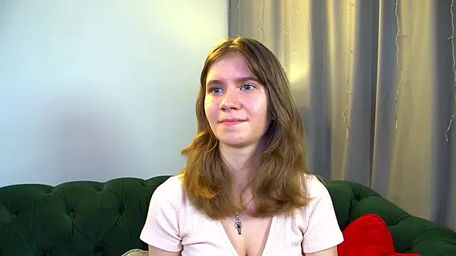 milamaelis - MilaMaelis's free webcam - UK Sex Cams