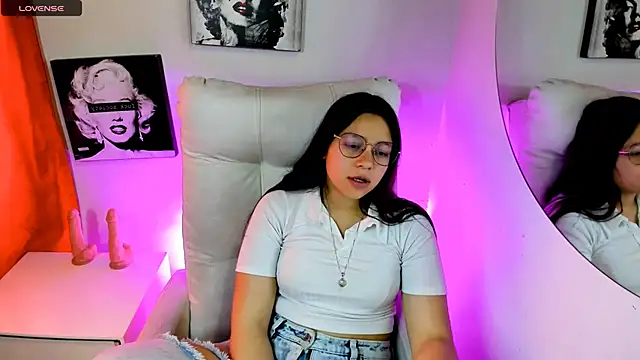 samantharoldaan - SamanthaRoldaan's free webcam - UK Sex Cams