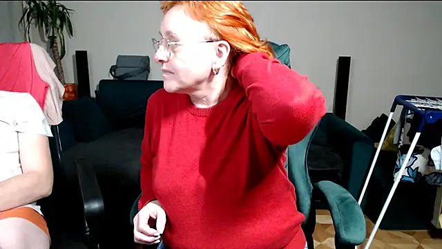 joannaandneighbour - JoannaAndNeighbour's free webcam - UK Sex Cams