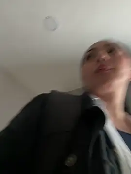 liah_izumi - LIAH_IZUMI's free webcam