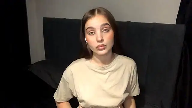 lowriseziziphus - LowriseZiziphus's free webcam - UK Sex Cams