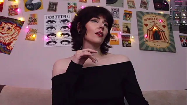 luna_blake - Luna_Blake's free webcam - UK Sex Cams