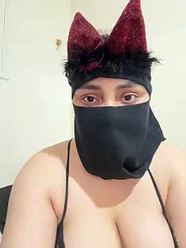 le modèle SexyaDiva est en webcam porno dans un show sur le site stripchat, il possède les tags suivants: girls,affordable-cam2cam,anal,anal-arab,anal-doggy-style,anal-masturbation,anal-young,arab,arab-young,big-ass,big-ass-anal,big-ass-arab,big-ass-big-tits,big-ass-doggy-style,big-ass-young,big-nipples,big-tits,big-tits-anal,big-tits-arab,big-tits-blowjob,bi