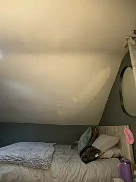 saskia_xx (F milf) - Erotic dance