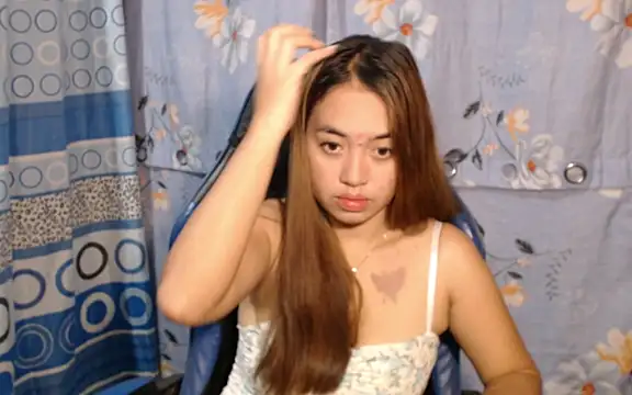 urlover_mae26 live sex cam