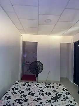 kimgorge - Kimgorge's free webcam - UK Sex Cams