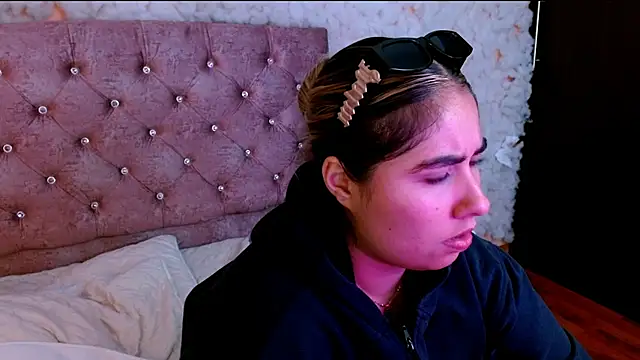 sofiazaf_ - Sofiazaf_'s free webcam