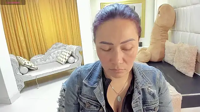 gaby_trent - Gaby_trent's free webcam