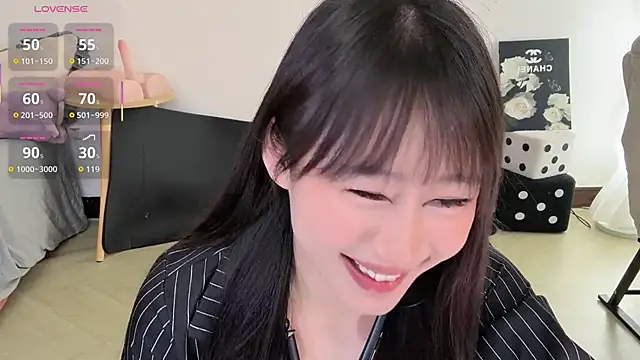 美女BoxedGyre-在线直播