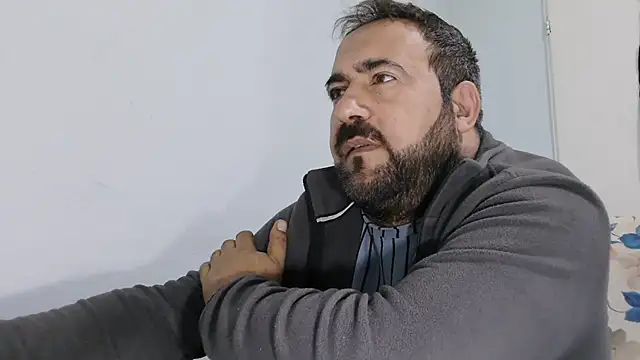 mio_jaks (Ask my age) - Does anyone want sperm? :wanker: