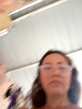 Webcam Model (Salome_69)  is live.Free join now!