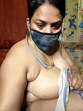 Webcam Model (06Rozi)  is live.Free join now!