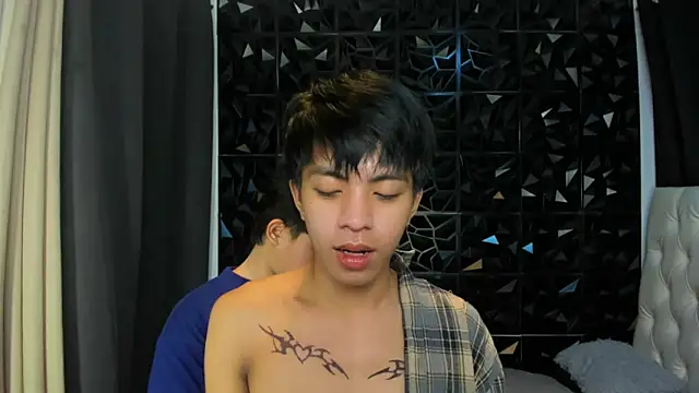 davincihugecock - Davincihugecock's free webcam - UK Sex Cams