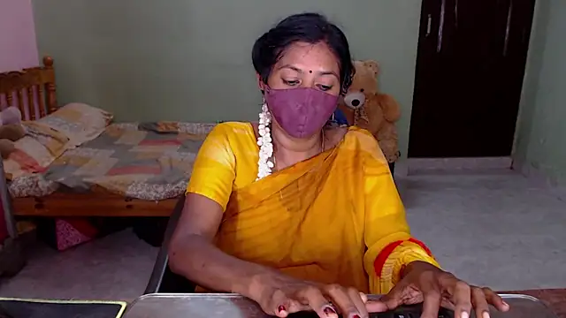 hotgulabi - HotGulabi's free webcam - UK Sex Cams