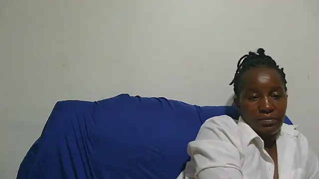 sluttylaura21 - Sluttylaura21's free webcam - UK Sex Cams