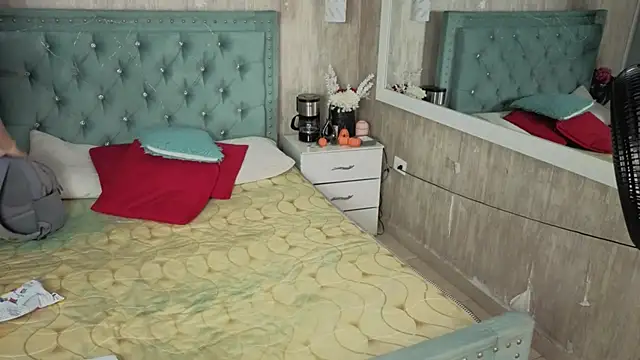 miia_velvett - Miia_Velvett's free webcam - UK Sex Cams