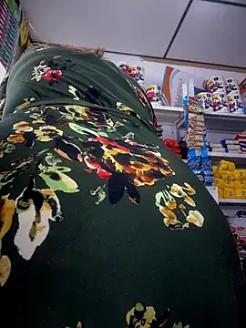 sammyqueenx21's Stripchat show and profile