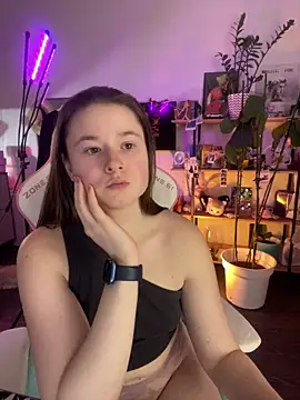 sweetest_pie - Sweetest_pie's free webcam