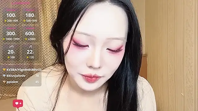 美女babyrita在线直播