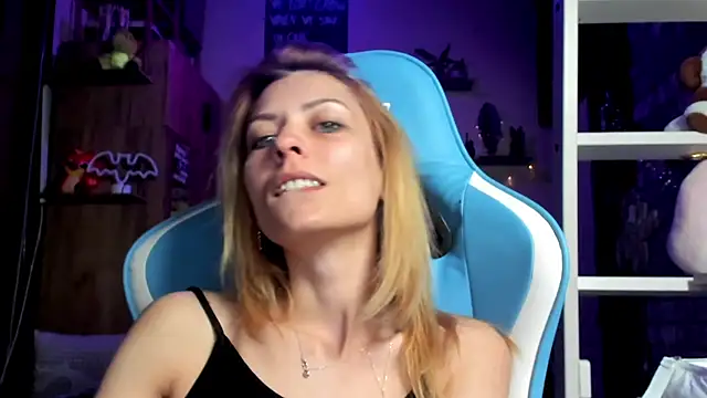 karo123421 - Karo123421's free webcam