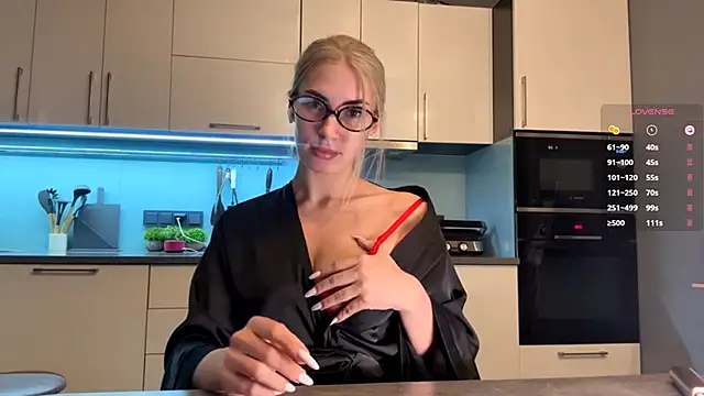 SoftnessMila from StripChat is Freechat