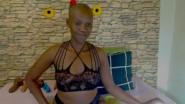 EbonyOlive69