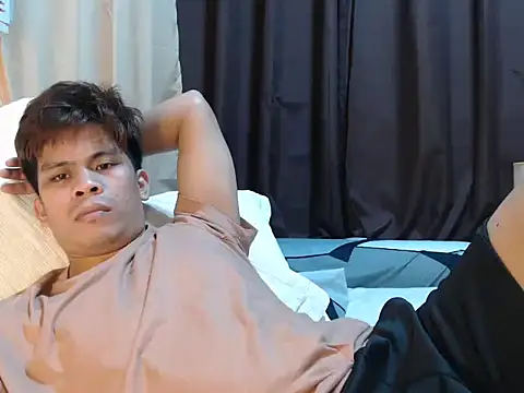 cumwhat_me (M young) - lets have some fun .