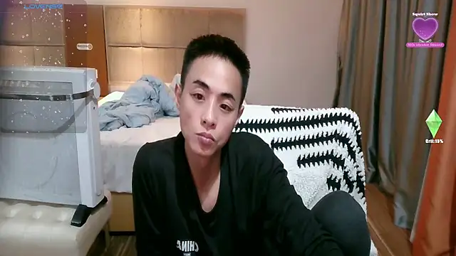 tsia-die (Ask my age) - 奶瓶飞机杯。。。Milk bottle airplane cup