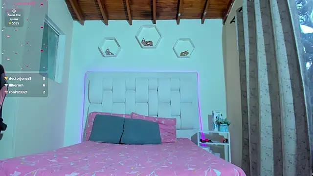 shanakendall (F young) - squirt + cum