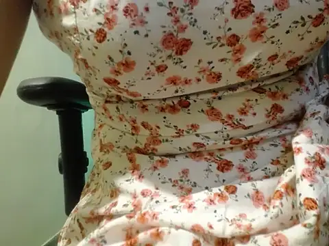 Im_Malaika live sex cam