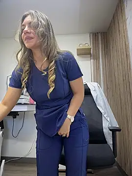 alicee16 live cam profile