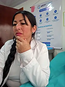 justsamantha_ (Ask my age) - SQUIRT oat work  NOW!