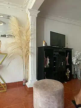 Webcam Model (MonicaSex_)  is live.Free join now!