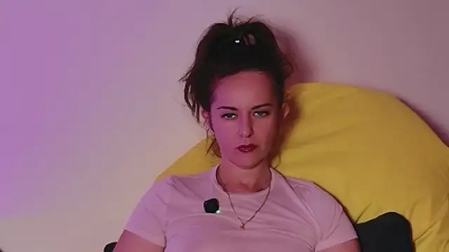 witch_in_velvet - Witch_in_Velvet's free webcam