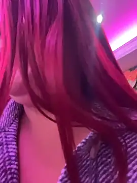 lia-moon77 - Lia-Moon77's free webcam