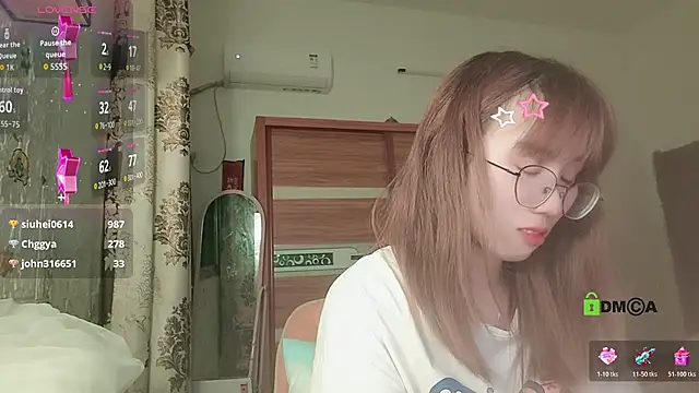 美女Lili_666在线直播