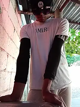 spittingpig1 - Spittingpig1's free webcam - UK Sex Cams