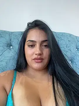 sahanaprincessll (F milf) - Come on your face NAT ❤️