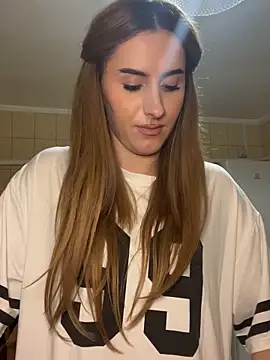 AriaAdda from StripChat is Freechat