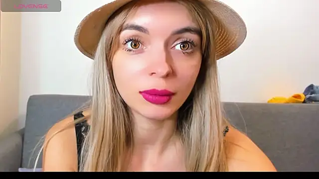 _ellen_meow_ - _ellen_meow_'s free webcam - UK Sex Cams