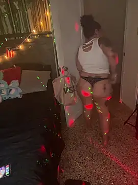 ladycreamypr2 - Ladycreamypr2's free webcam