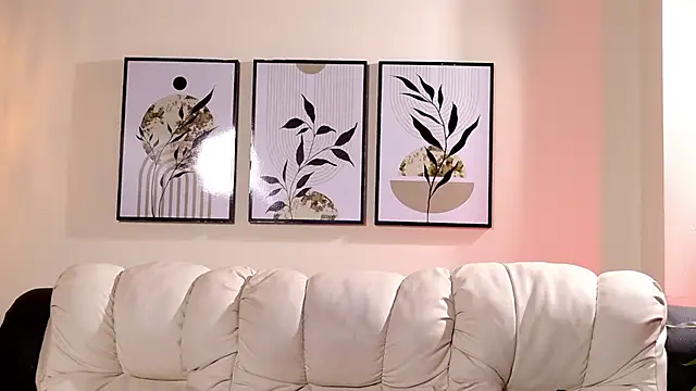 Violeta_Foxz live sex cam