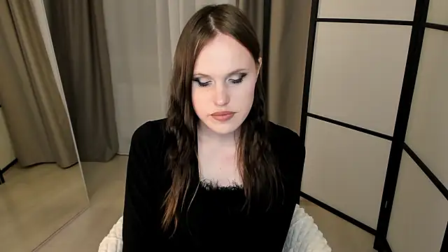 effieminki (T young) - hot show