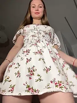 NickiLike live sex cam