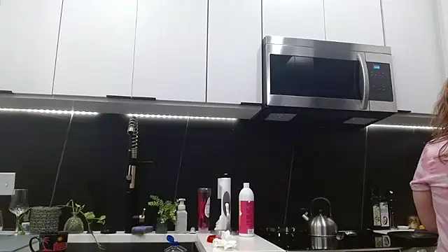 Preview of hazelskyeschat