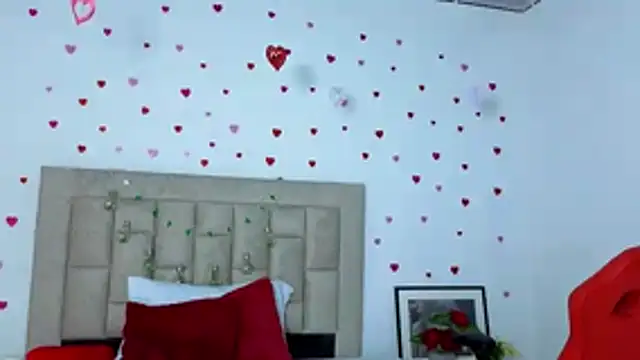 Caius_fox live sex cam