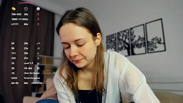 malvinatrafford - MalvinaTrafford's free webcam - UK Sex Cams