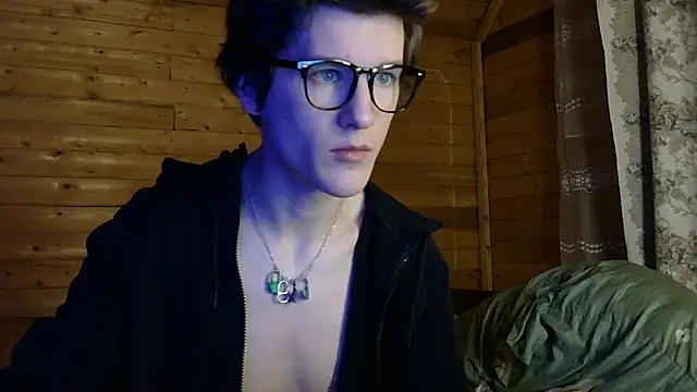 sasha_bb21 (M twink) - make me cum